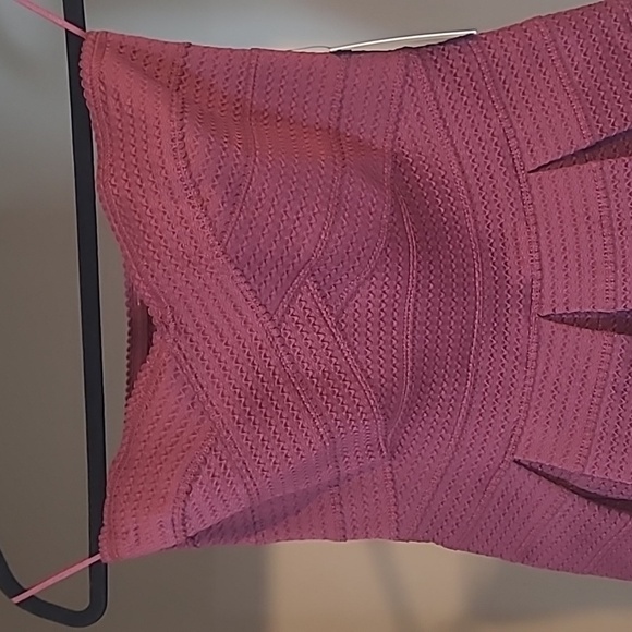 Express Strapless Sweetheart Pleated Skater Dress Maroon Wine NWT Size M - Picture 11 of 17